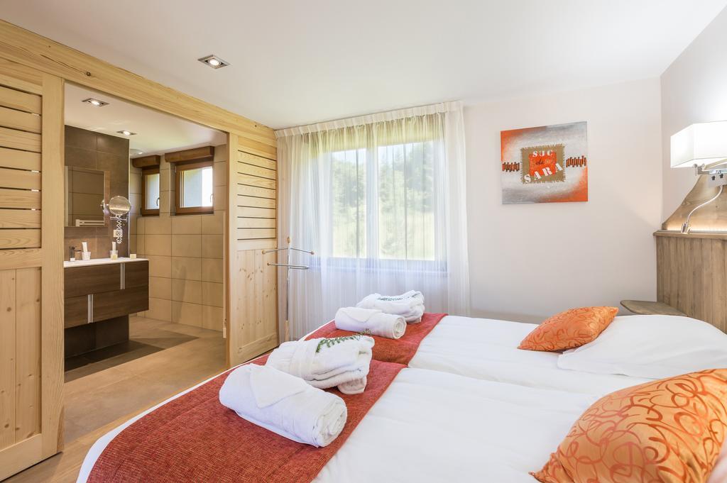 Logis Hotel Le Relais Du Bois Vialotte Le Chambon-sur-Lignon Exterior foto